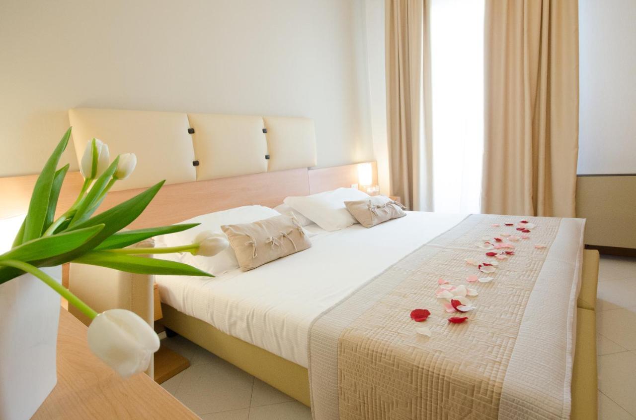 Hotel Al Sole Бардоліно Екстер'єр фото