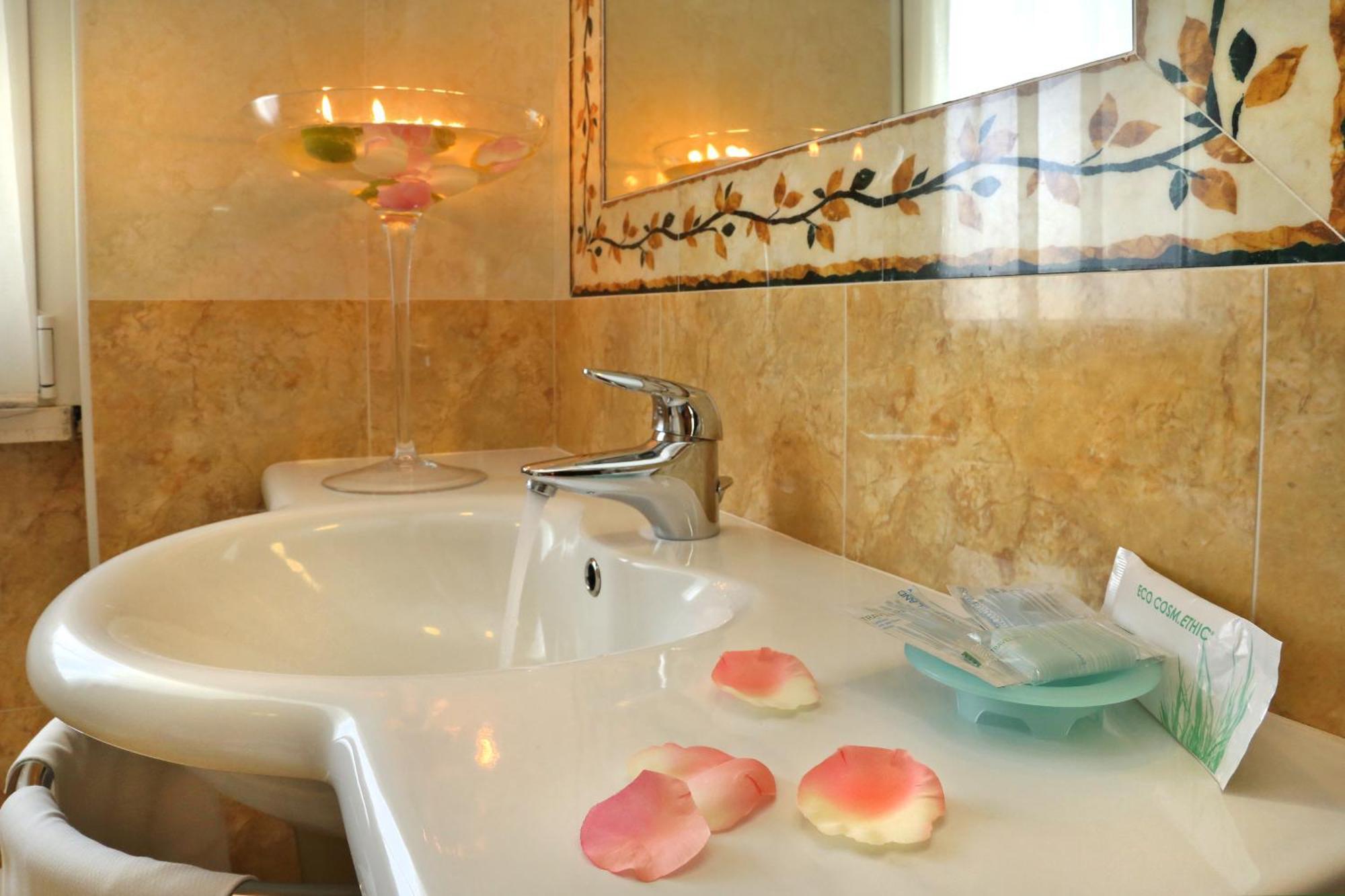 Hotel Al Sole Бардоліно Номер фото